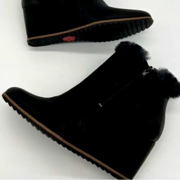 Soul Naturalizer Hudson Black Casual Side Zip Wedge Fur Ankle Bootie Size 8.5 - Picture 1 of 8